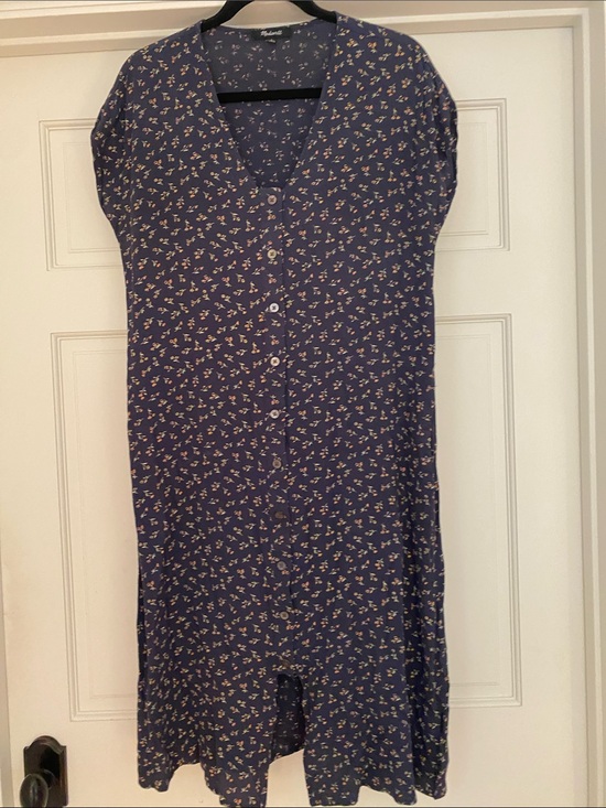 Madewell Dresses & Skirts - Madewell Button-Front Navy Floral Dress size S